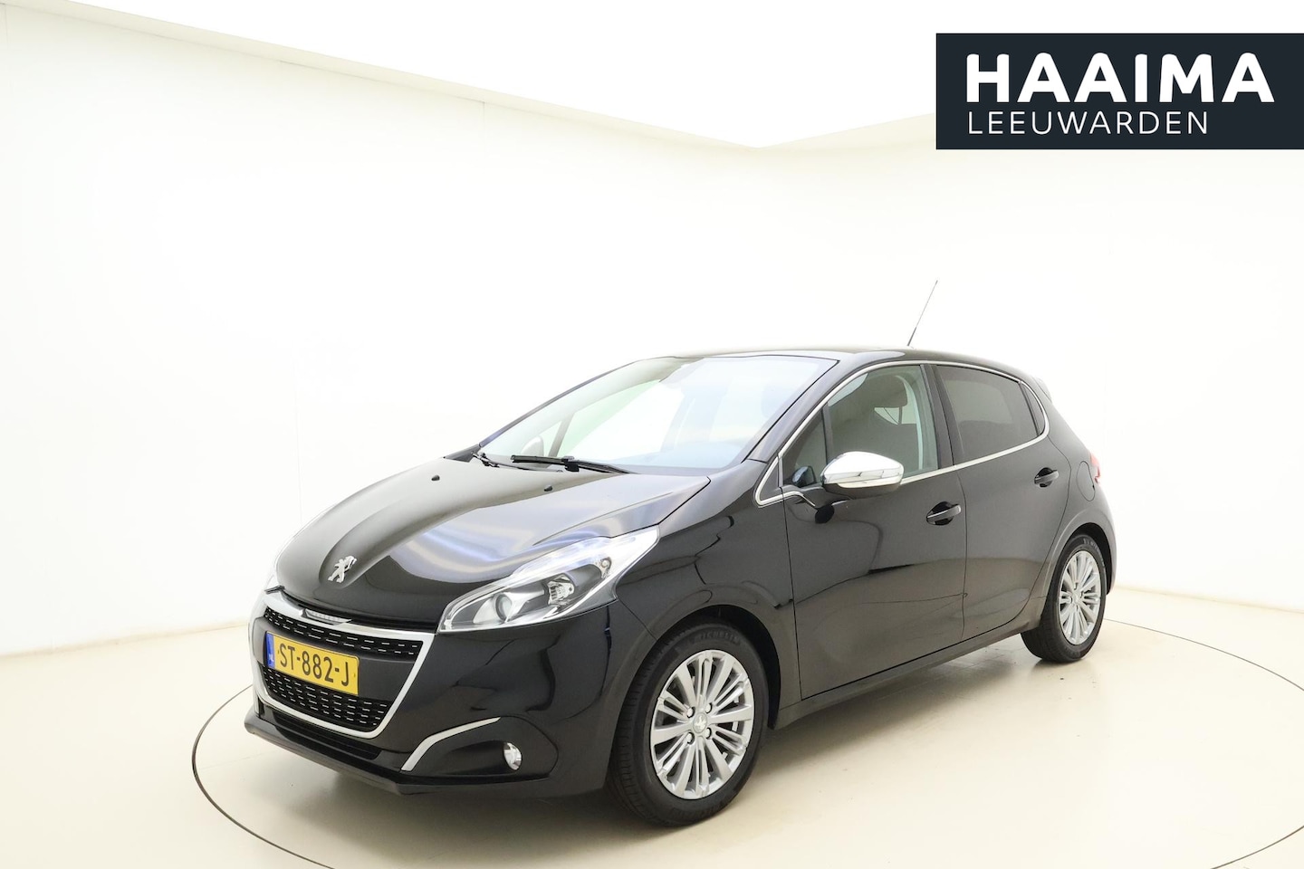 Peugeot 208 - 1.2 PureTech Allure Trekhaak l Climate Control l Cruise Control l Apple Carplay/Android Au - AutoWereld.nl