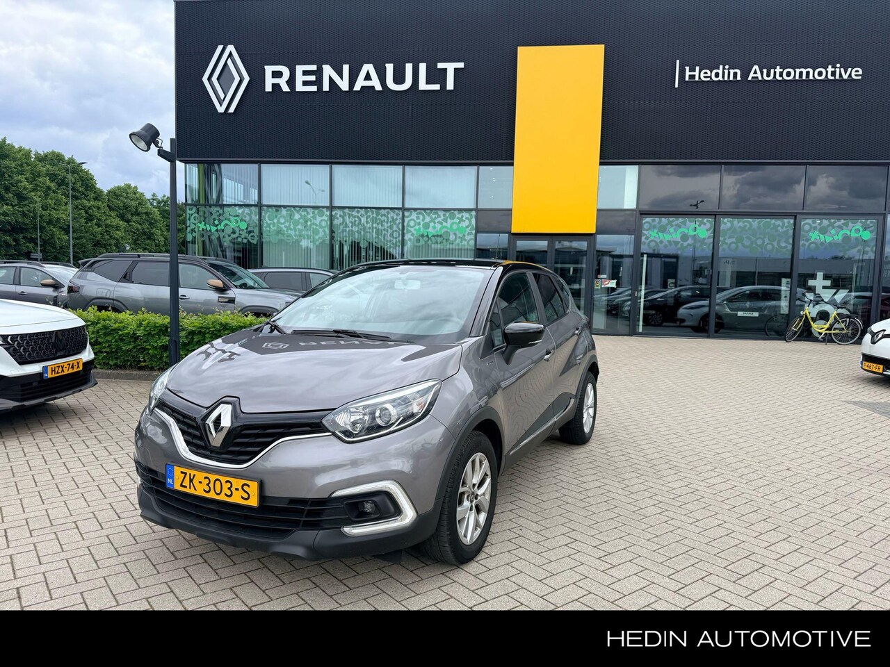 Renault Captur - TCe 90 Limited | Camera - AutoWereld.nl