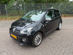 Volkswagen Up! - 1.0 high up BlueMotion airco
