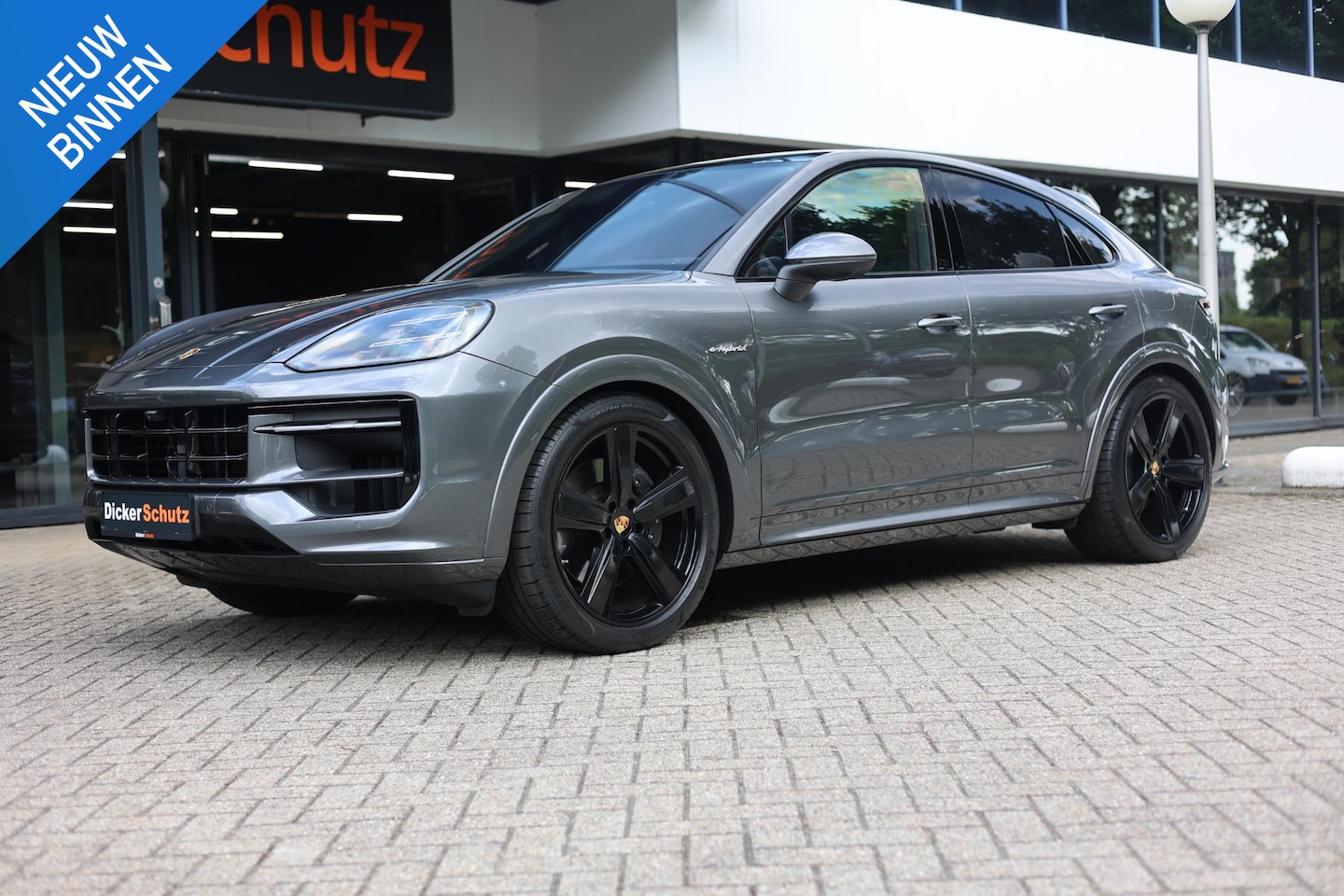 Porsche Cayenne Coupé - E-Hybrid Coupé SportDesign | Trekhaak | Soft-Close | Sportstoelen Plus - AutoWereld.nl