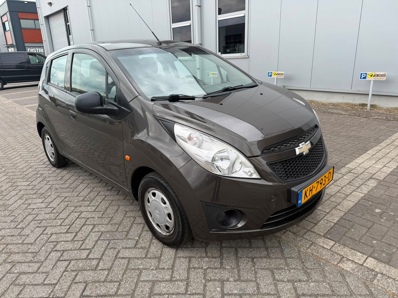 Chevrolet Spark - 1.0 16V nieuwe APK - AutoWereld.nl