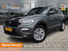 Volkswagen T-Roc - 1.5 TSI Style | Trekhaak | Camera | ACC |