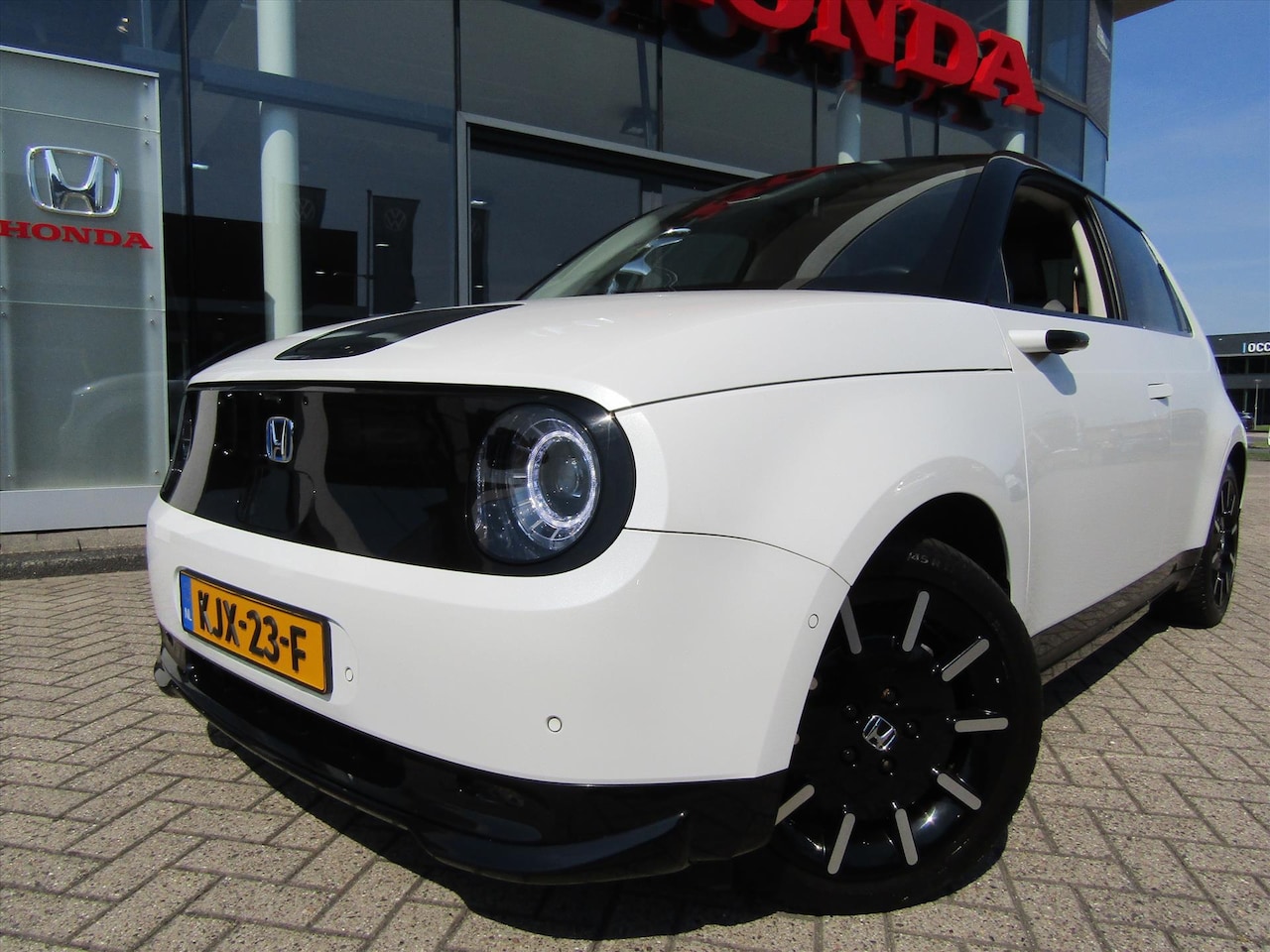 Honda e - Electric 154pk Advance 17'' - AutoWereld.nl