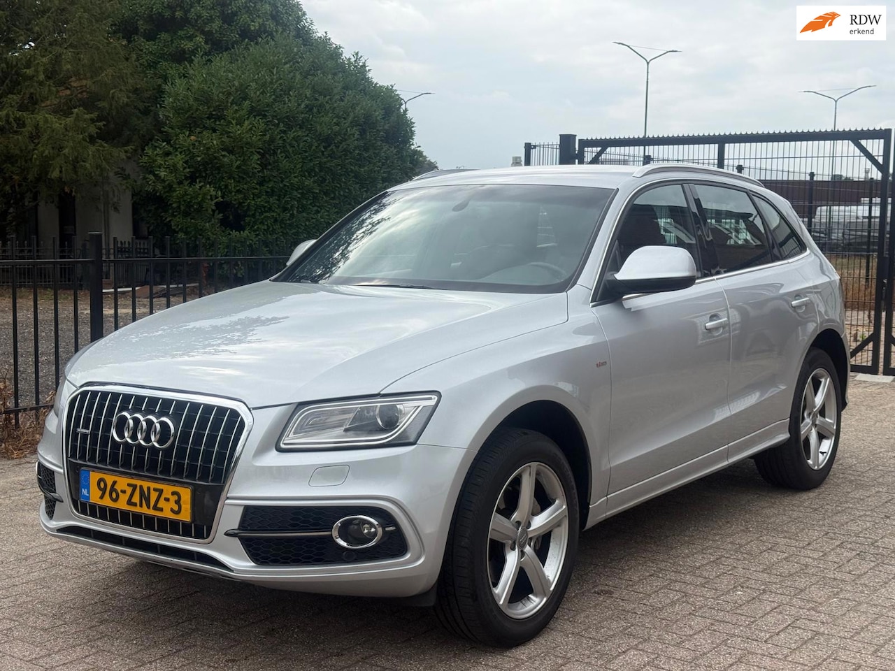 Audi Q5 - 2.0 TFSI Quattro S Edition 3x S line Trekhaak Dealer onderhouden NAP! - AutoWereld.nl