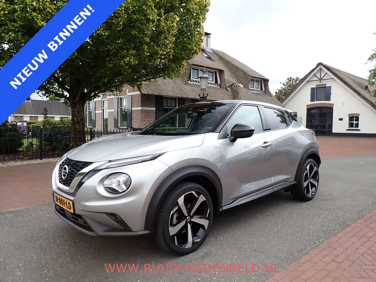 Nissan Juke - 1.0 DIG-T Premiere Edition CARPLAY / STOELVERWARMING / NAVI / CAMERA - AutoWereld.nl