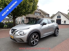 Nissan Juke - 1.0 DIG-T Premiere Edition CARPLAY / STOELVERWARMING / NAVI / CAMERA