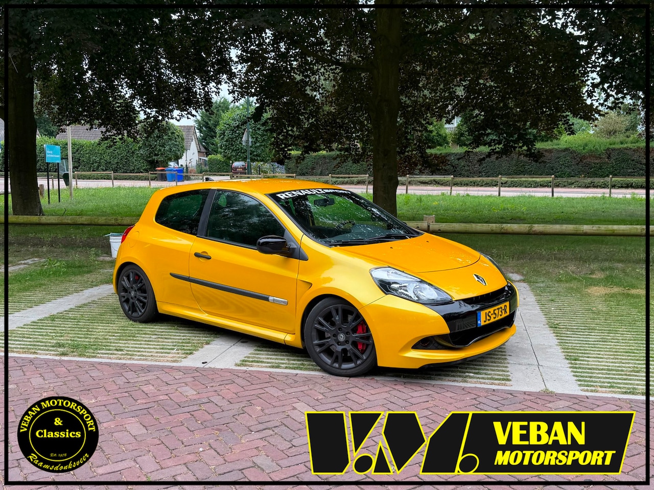 Renault Clio - 2.0-16V RS MEGCLIO / Cup light / 315PK - AutoWereld.nl