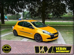 Renault Clio - 2.0-16V RS MEGCLIO / Cup light / 315PK