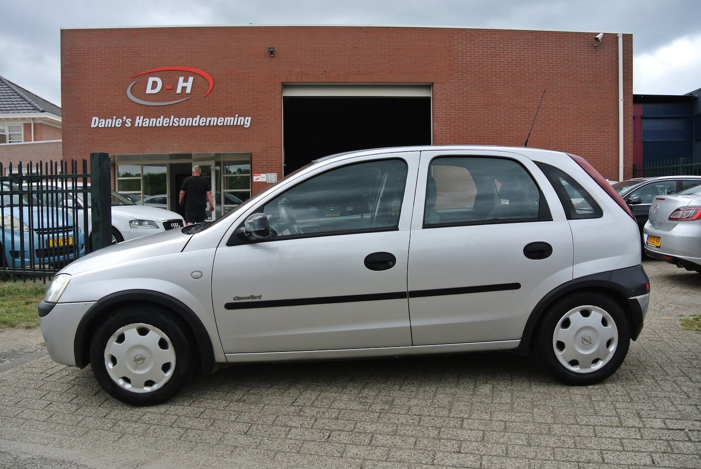 Opel Corsa - 1.2-16V Comfort apk 02-04-2027 inruil mogelijk nap - AutoWereld.nl