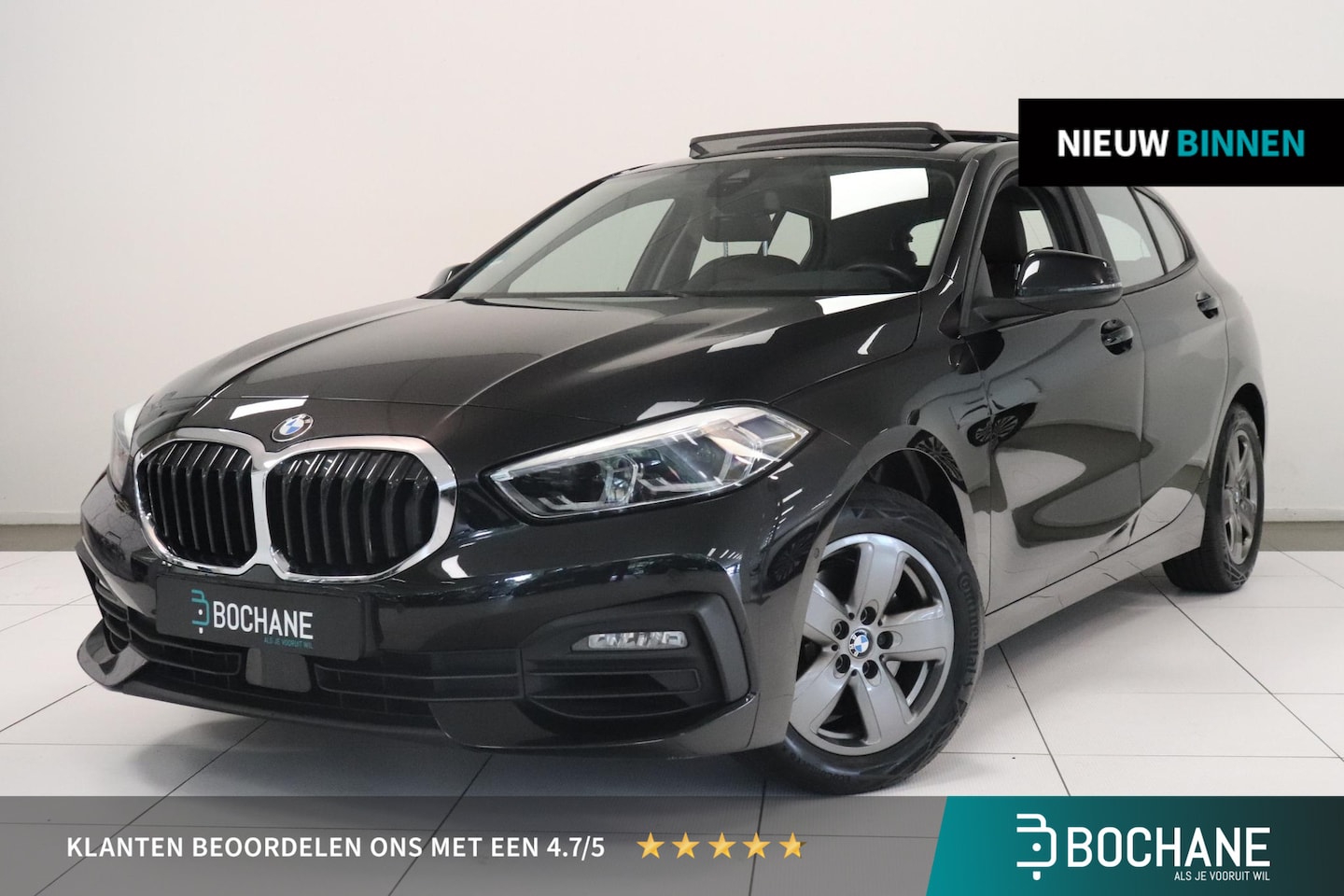 BMW 1-serie - 118i High Executive Edition | Panoramadak | Camera | AppleCarplay AndroidAuto | Leder | St - AutoWereld.nl