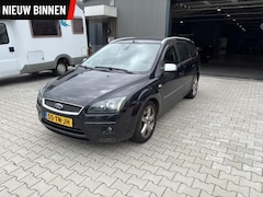 Ford Focus Wagon - 2.0-16V Rally Edition