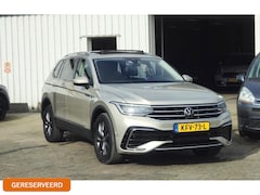 Volkswagen Tiguan Allspace - 1.5 TSI Life Business Pano/Leder/Led/Cam/