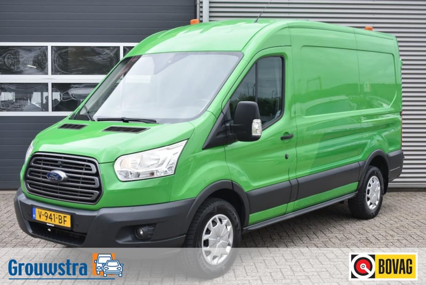Ford Transit - 350 2.0 TDCI L2H2 / TREKHAAK / BLUETOOTH / PDC V+A - AutoWereld.nl