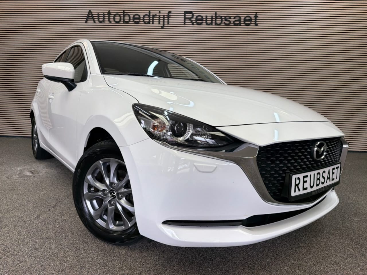 Mazda 2 - 1.5 SA-G Exclusive Line Clima Navi Cruise Stoelverw, Dab Led Incl 12Mnd Garantie - AutoWereld.nl
