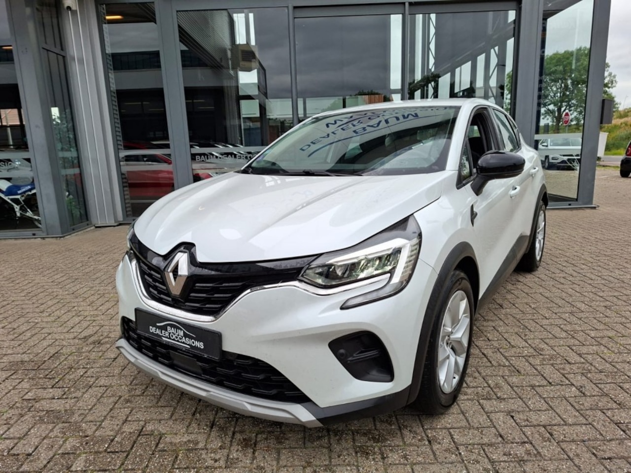 Renault Captur - 1.6 E-TECH 145 AUTOMAAT BUSINESS ZEN AIRCO NAVI PDC-CAMERA - AutoWereld.nl