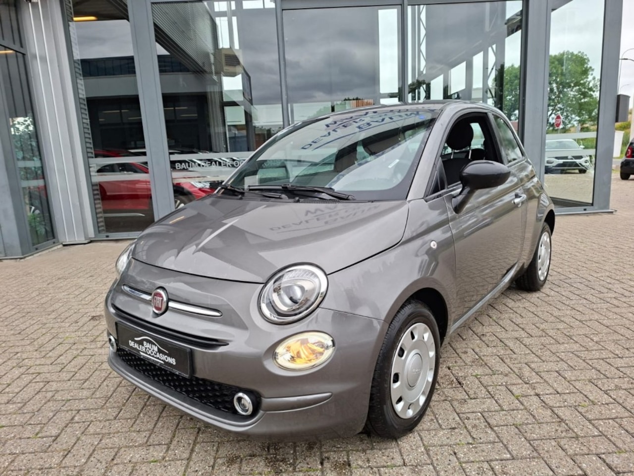 Fiat 500 - 1.0 HYBRID DOLCEVITA AIRCO CRUISE PDC CARPLAY. - AutoWereld.nl