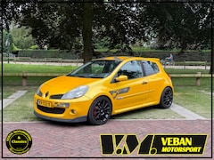 Renault Clio - 2.0-16V RS F1Team R27 Jaune Sirius