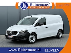 Mercedes-Benz eCitan - 112 Pro L2H1 / 51 kWh / 6.716 KM / * RIJKLAAR * / LED HIGH PERFORMANCE KOPLAMPEN / CAMERA
