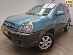Hyundai Tucson - 2.0i Dynamic AIRCO NIEUWE APK RIJD PERFECT