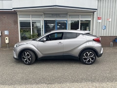 Toyota C-HR - 1.8 Hybrid Business Intro