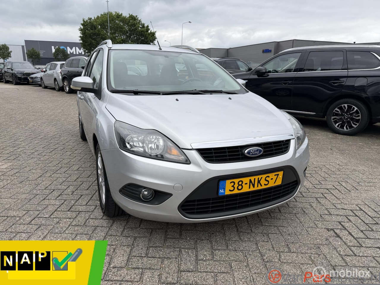 Ford Focus Wagon - 1.6 Comfort 1.6 Comfort,Airco,Cruise,Dealer onderhouden - AutoWereld.nl