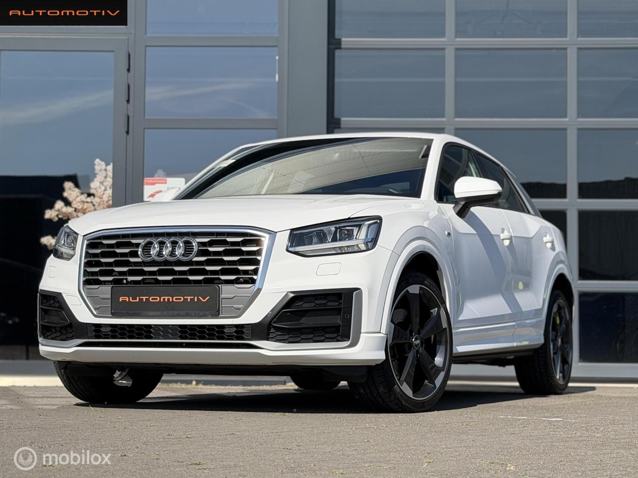 Audi Q2 - 1.4 TFSI S LINE / NAVI / S TRONIC / STOELVERWARMING - AutoWereld.nl