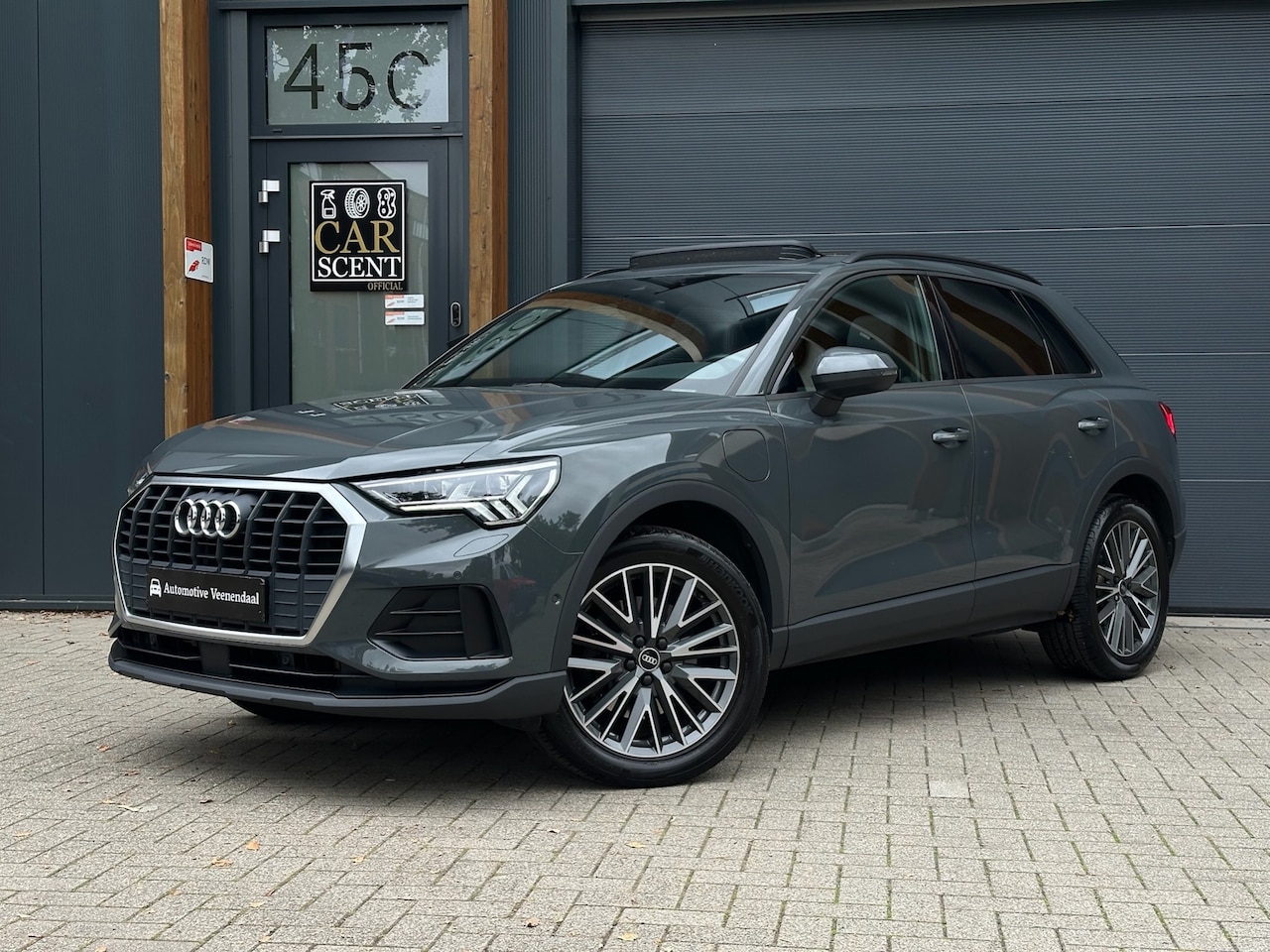 Audi Q3 - 45 TFSI e S edition ACC, Camera, Pano, B&O etc! - AutoWereld.nl
