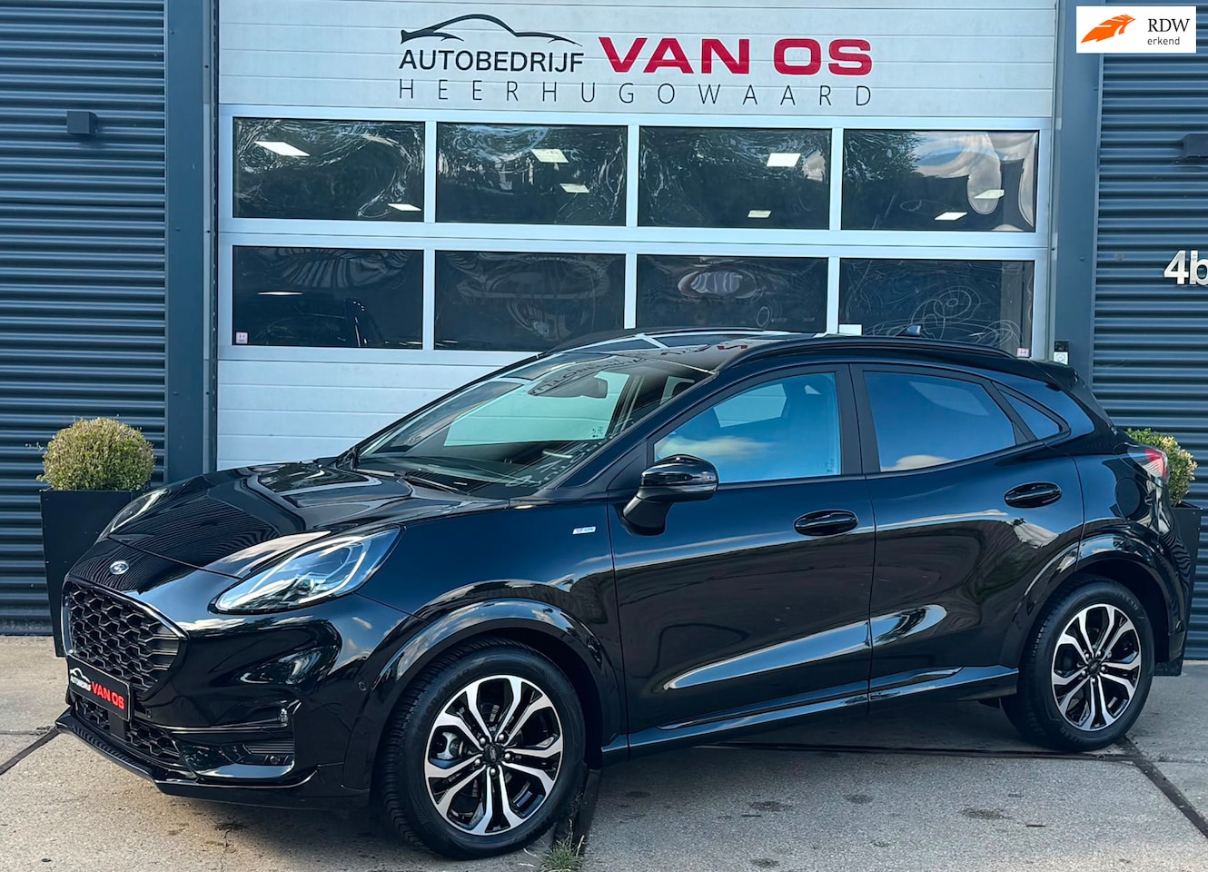 Ford Puma - 1.0 EcoBoost Hybrid l ST line l 155 PK l ACC l Camera l z.g.a.n - AutoWereld.nl