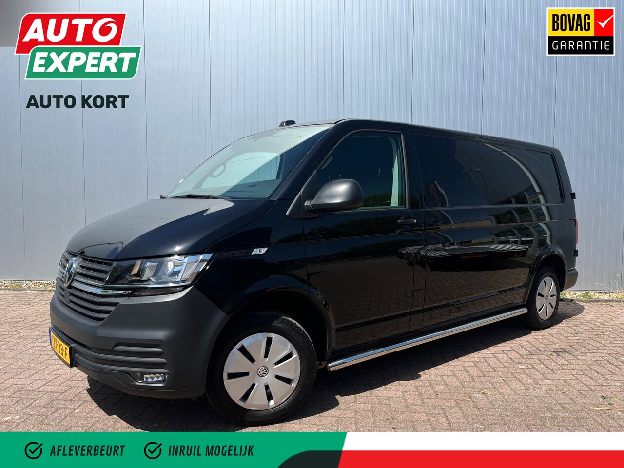 Volkswagen Transporter - 2.0 TDI L2H1 28 Highline | Trekhaak | Sidebars | Parkeersensoren achter | Cruise Control - AutoWereld.nl