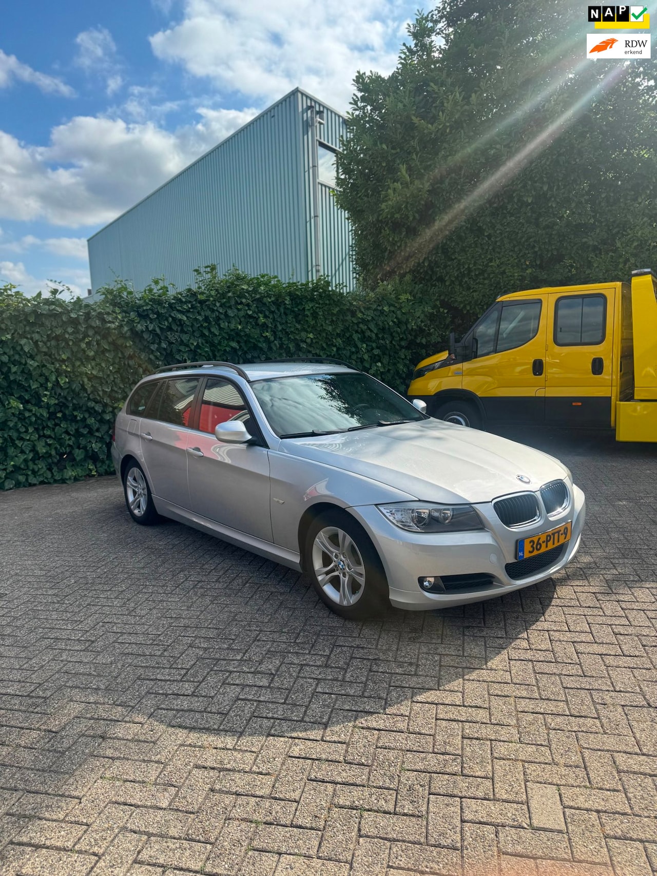 BMW 3-serie Touring - 318i Business Line 318i Business Line - AutoWereld.nl