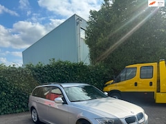 BMW 3-serie Touring - 318i Business Line