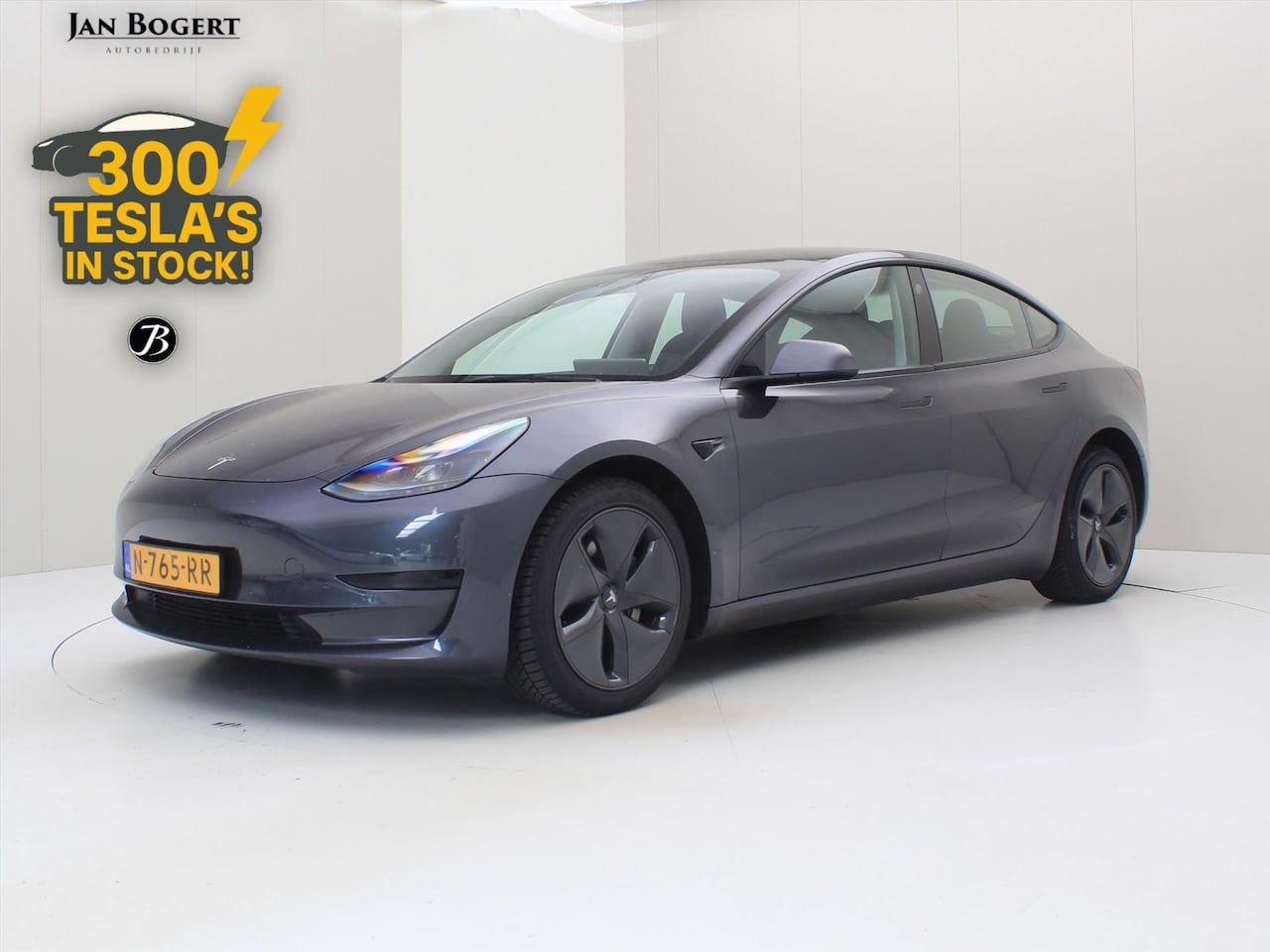 Tesla Model 3 - Standard RWD Plus 90.6% SoH FACELIFT [ LFP-ACCU+WARMTEPOMP+AUTOPILOT+PREMIUM AUDIO ] - AutoWereld.nl