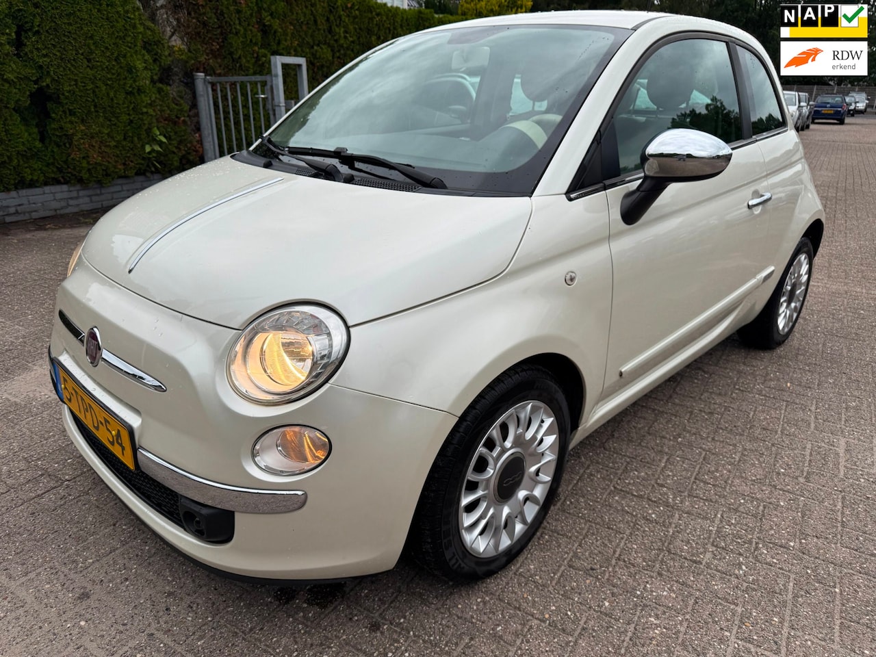 Fiat 500 - 0.9 TwinAir Turbo Easy AIRCO LMV BLUE&ME NAP - AutoWereld.nl