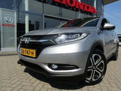 Honda HR-V - 1.5 i-VTEC 130pk CVT Executive, Trekhaak, Navi, Allweather banden