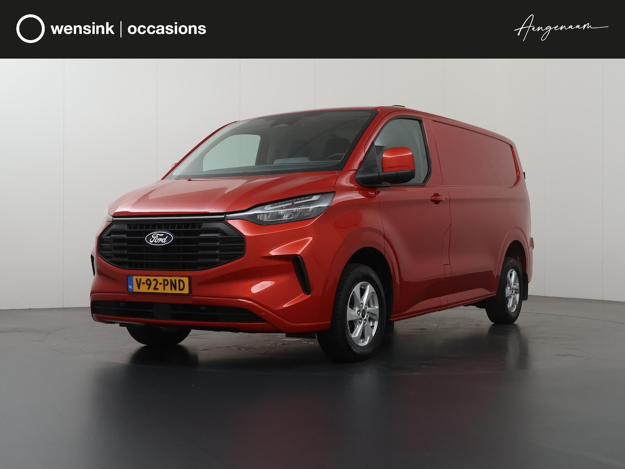 Ford Transit Custom - 320 | 2.0 TDCI | AUT. | L1 H1 | AWD | 4X4 | 3-ZITS | NAVIGATIE | ACHTERUITRIJCAMERA | STOE - AutoWereld.nl