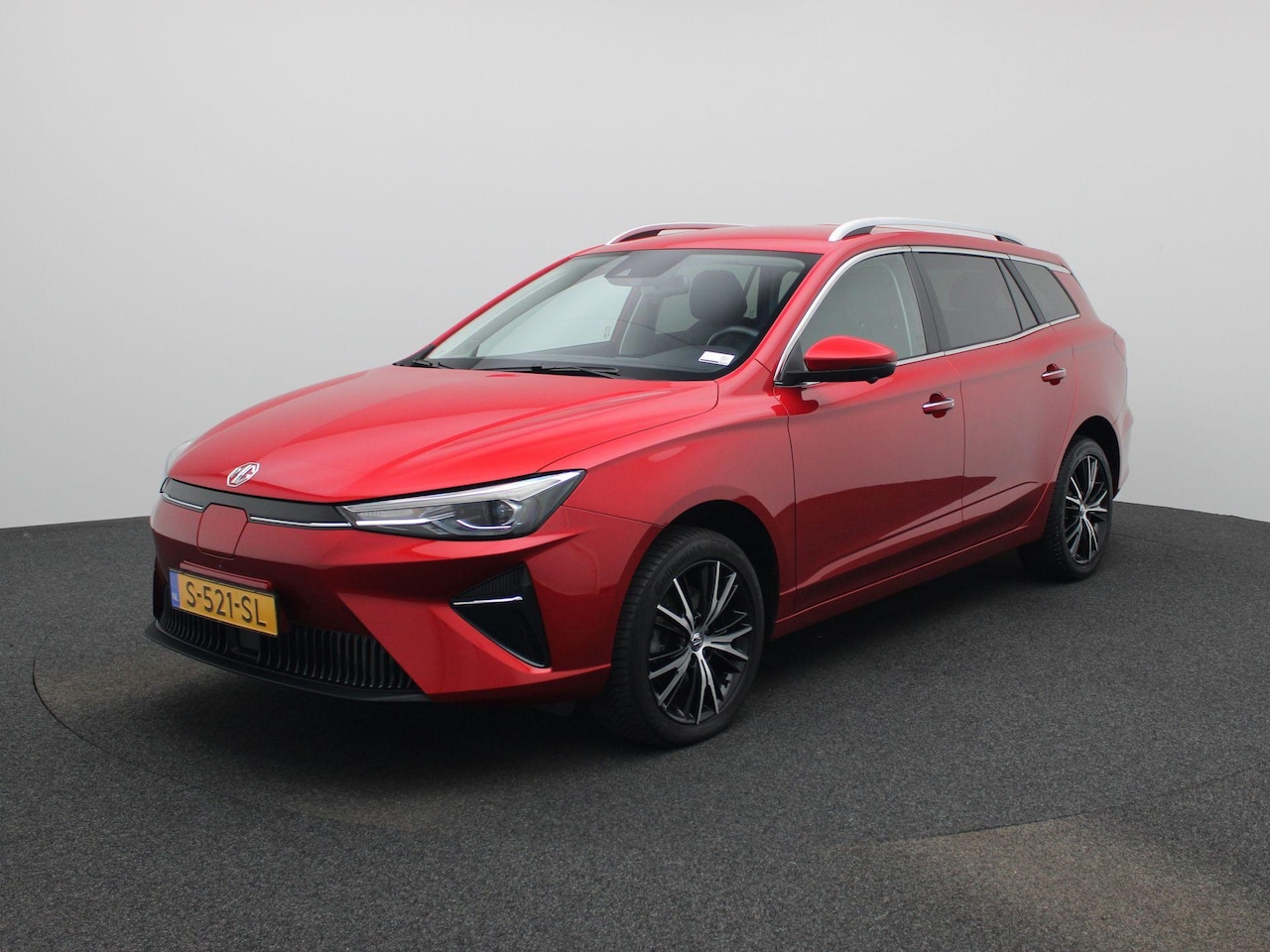 MG MG5 - Long Range Luxury 61 kWh | Leder | Navi | 360 Camera | Apple CarPlay | Adaptive Cruise Con - AutoWereld.nl
