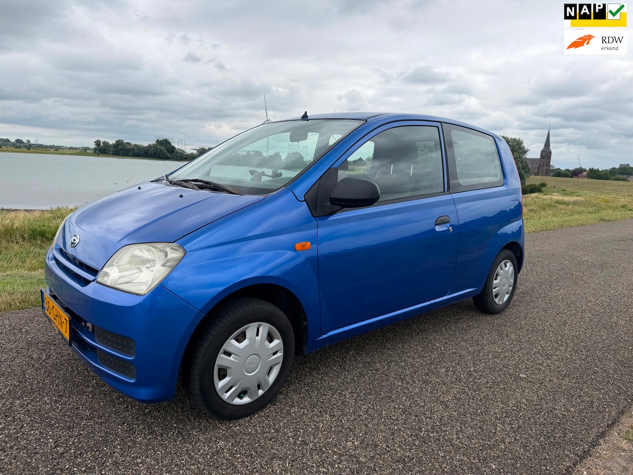 Daihatsu Cuore - 1.0-12V 100th Anniversary 1.0-12V 100th Anniversary - AutoWereld.nl