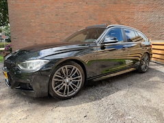 BMW 3-serie Touring - 335i xDrive M Sport High Executive Indivdual , Alle Opties!