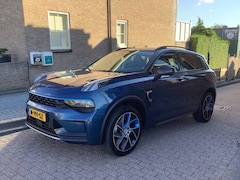 Lynk & Co 01 - 1.5 plug-in hybride zeer netjes