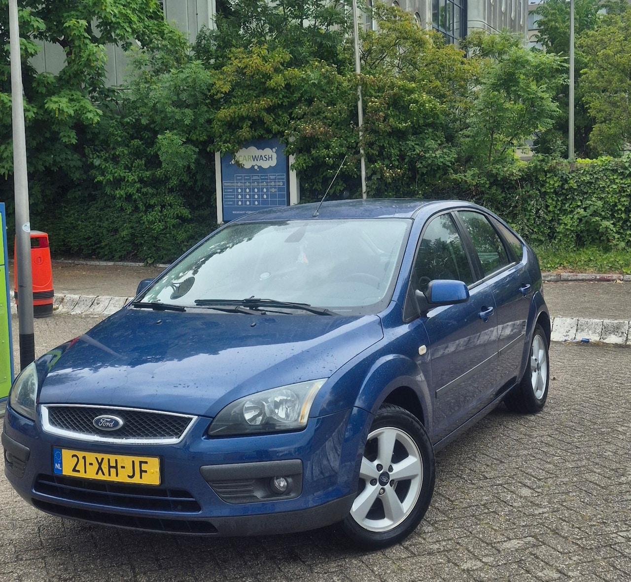 Ford Focus - 1.6-16V Futura - AutoWereld.nl