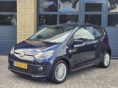 Volkswagen Up! - 1.0 high up Panorama|Cruise|Stoelverwarming