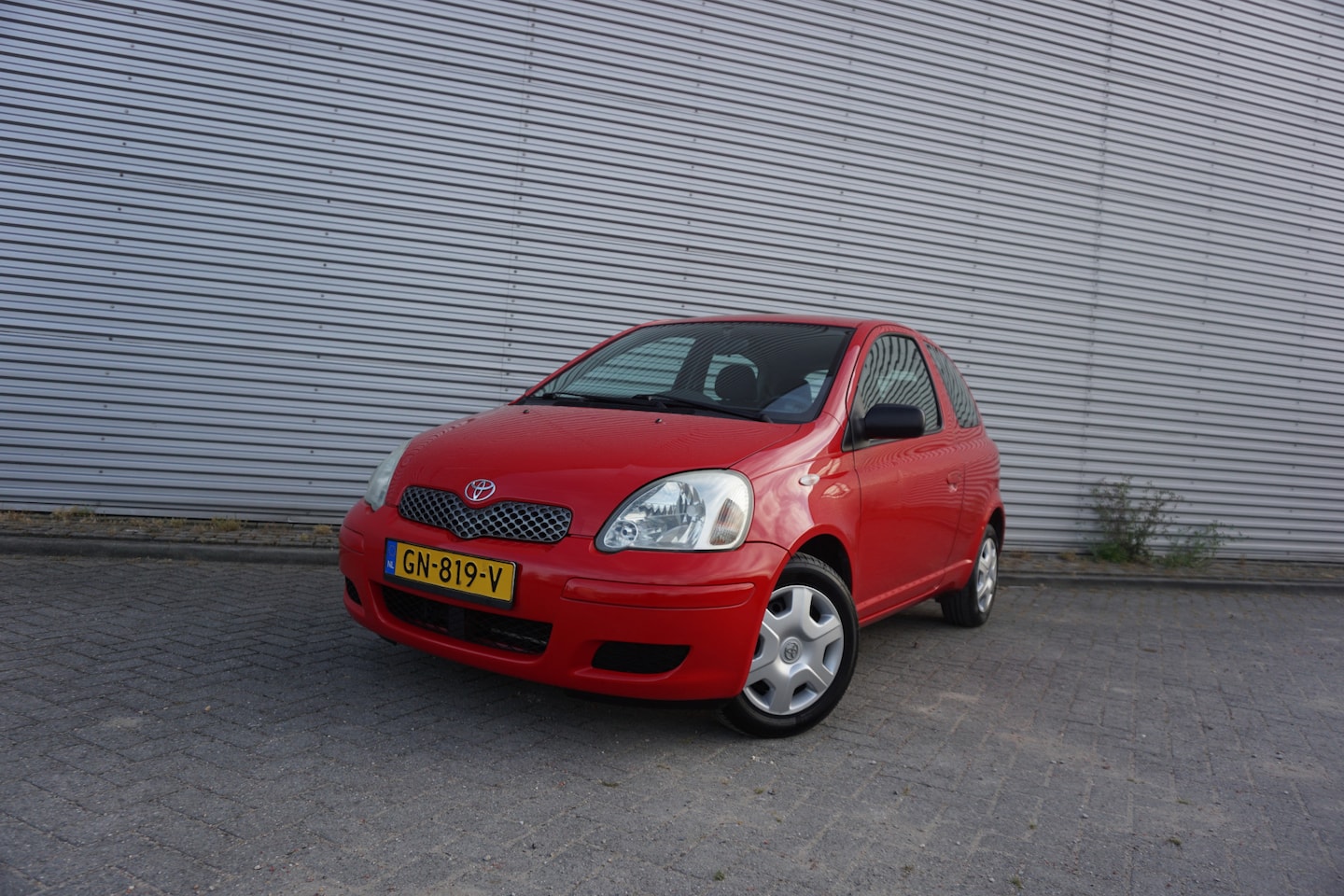 Toyota Yaris - 1.0 VVT-i Airco / Elektr. ramen / Apk t/m 06-2027 - AutoWereld.nl