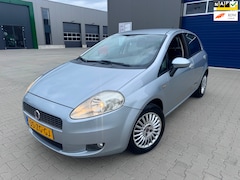 Fiat Grande Punto - 1.2 Dynamic nieuwe apk 5drs Airco