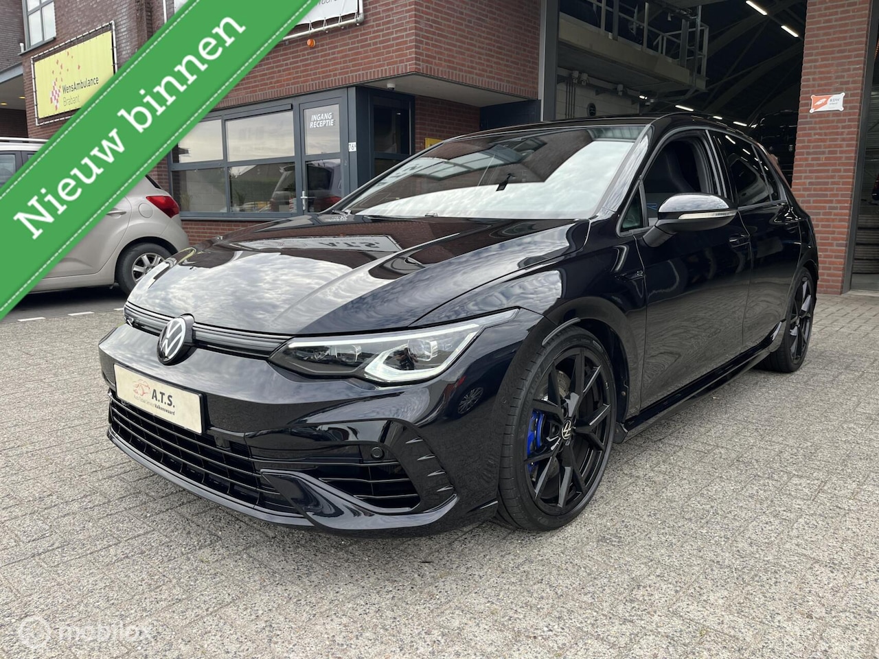 Volkswagen Golf - 2.0 TSI R 4Motion PANO-DAK*H&K*HUD*ACC*IQ* - AutoWereld.nl