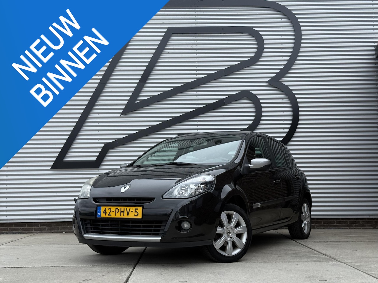 Renault Clio - 1.2 TCe 20th Anniversary 2e Eigenaar|Navi|Cruise|Clima|Elek ramen|N.A.P|APK tot 01-2027 - AutoWereld.nl
