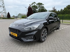 Ford Focus - 1.5 EcoBoost ST Line Business