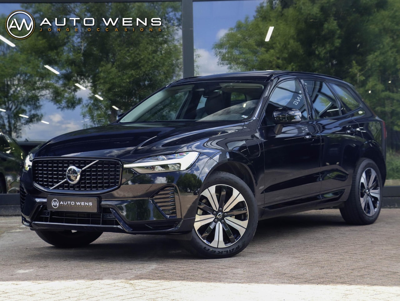 Volvo XC60 - T6 AWD Plus Dark Long Range Pano Leder SoH 94% Memory Keyless Google Navigatie - AutoWereld.nl