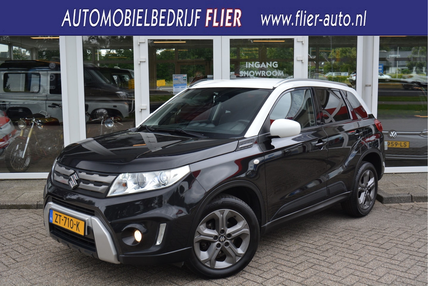Suzuki Vitara - 1.6 120PK Comfort | Trekhaak | Two Tone | Cruise | Camera | - AutoWereld.nl