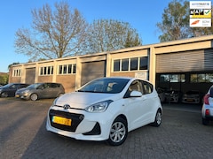 Hyundai i10 - 1.0i Comfort Cruise Control/ Airco/ NAP/ Garantie