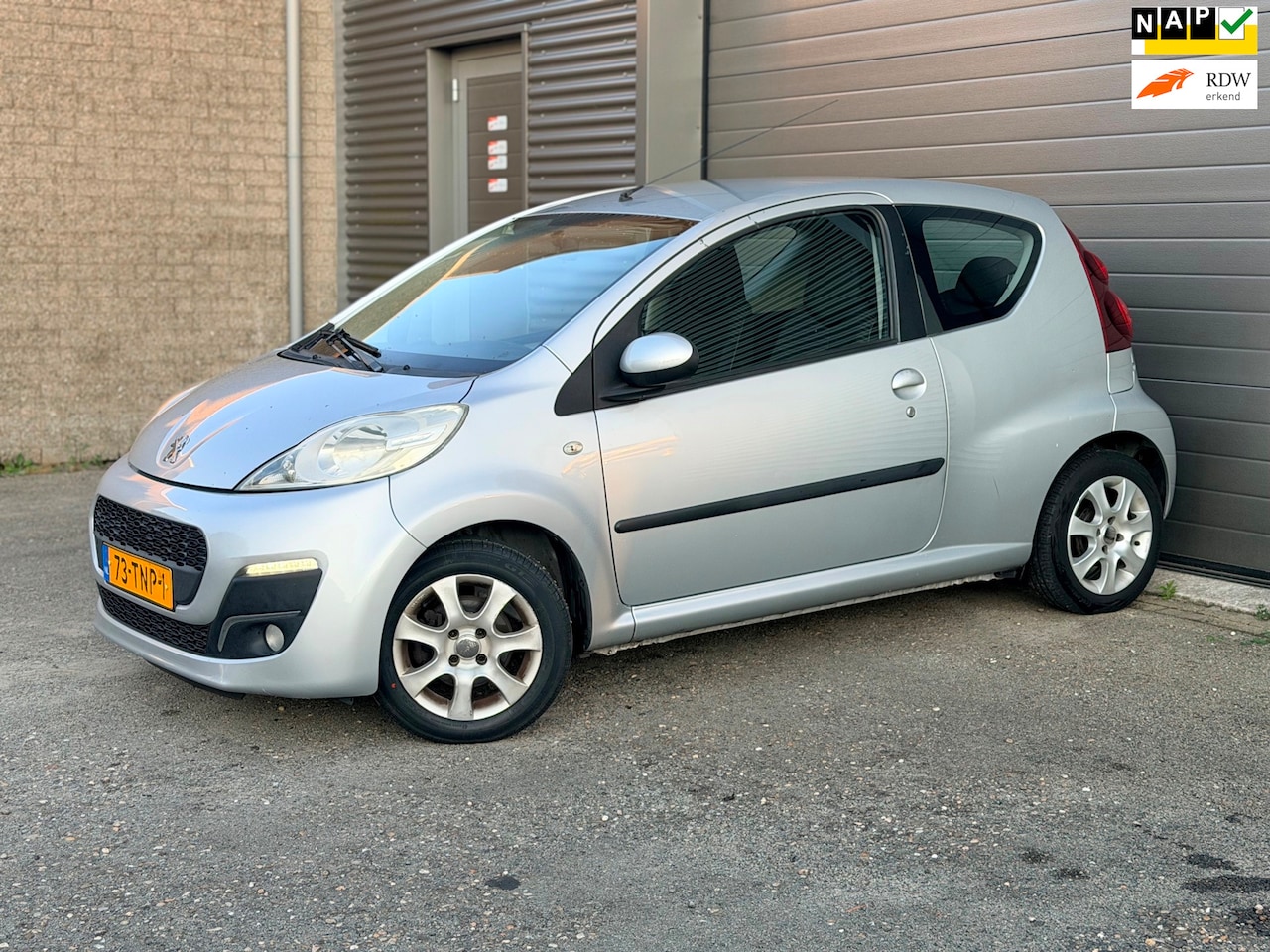Peugeot 107 - 1.0 Active Automaat - AutoWereld.nl